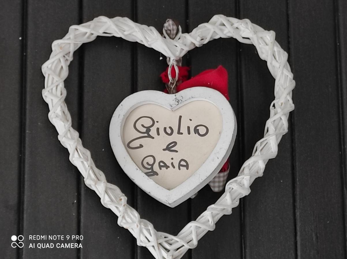 مبيت وإفطار Reno Di Leggiuno Beb Da Gaia E Giulio المظهر الخارجي الصورة